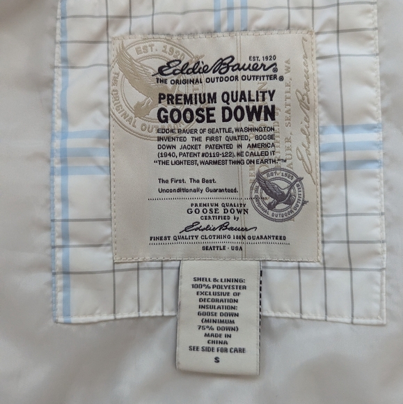 Women's Eddie Bauer Premium Goose Down Vest size Small Plaid Quilted Full Zip - Picture 5 of 10